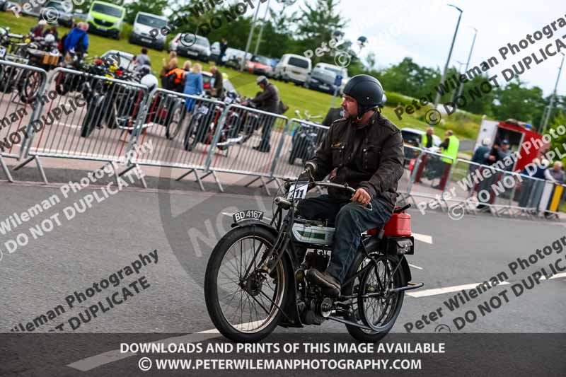 Vintage motorcycle club;eventdigitalimages;no limits trackdays;peter wileman photography;vintage motocycles;vmcc banbury run photographs